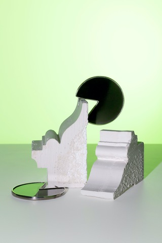 personal,

JEWELS,

set design by
 
STUDIO FLEMMA,

2021