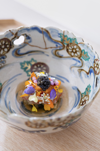 editorial,

SHIORI 
restaurant, Berlin

Cook_inc Magazine,

2023